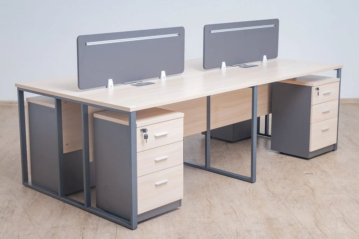 4 Way office working station